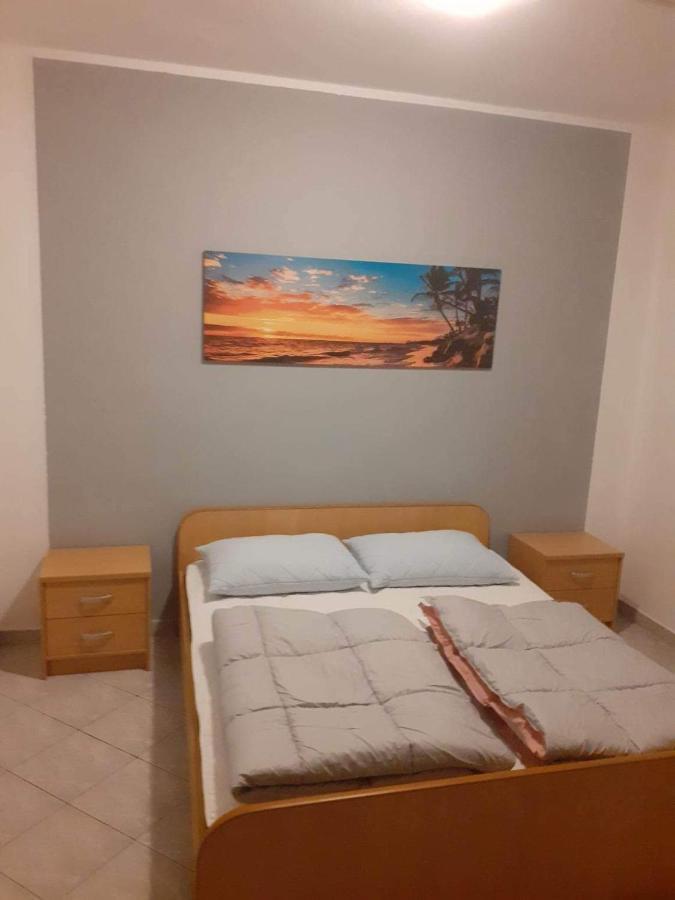 Apartments Felicce Banjol 外观 照片