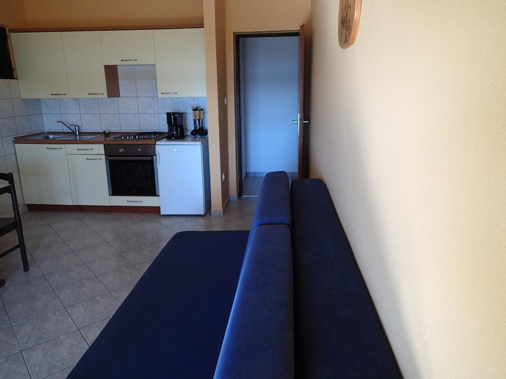 Apartments Felicce Banjol 客房 照片